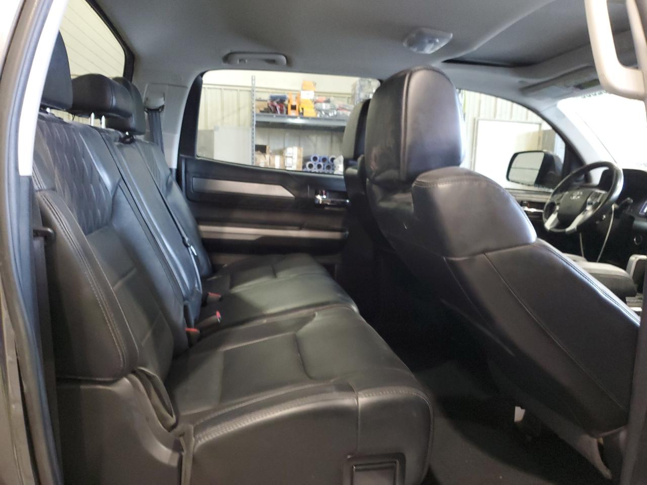 TOYOTA TUNDRA CREWMAX 1794