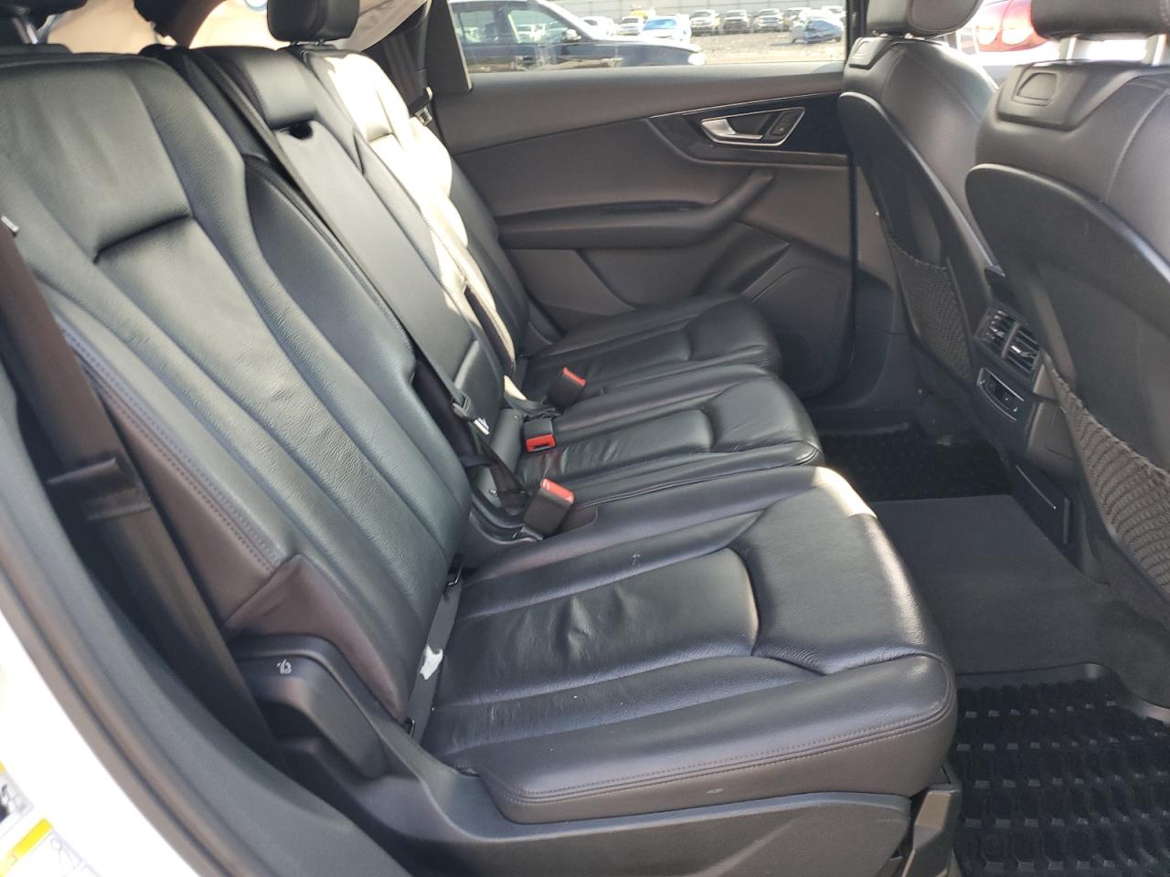 AUDI Q7 PREMIUM PLUS