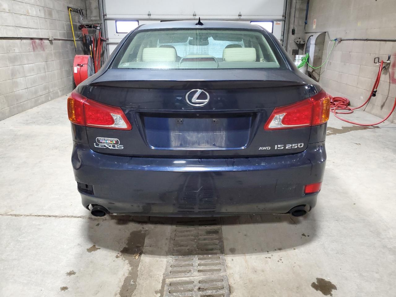 LEXUS IS 250