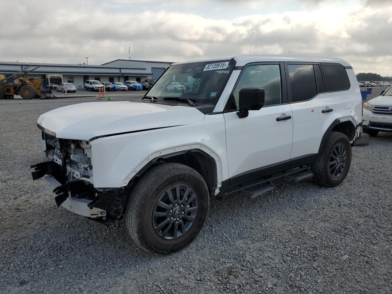  Salvage Toyota Land Cruis
