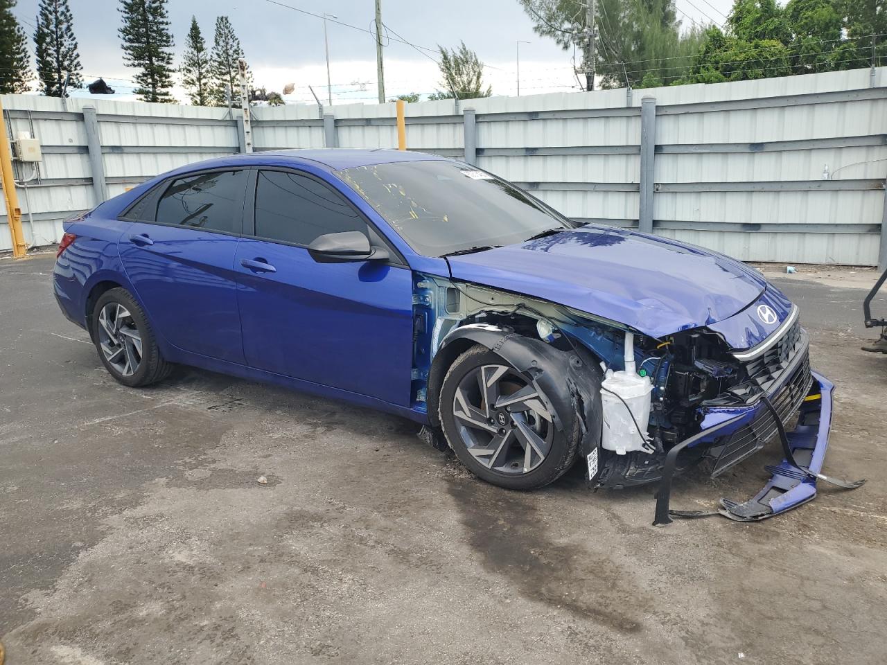 HYUNDAI ELANTRA SEL SPORT