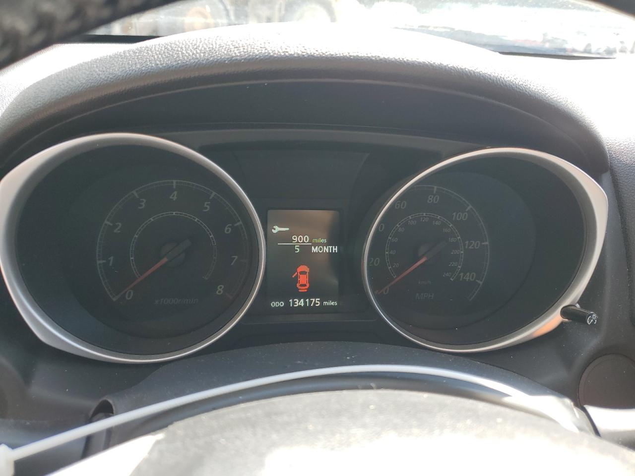 MITSUBISHI OUTLANDER ES