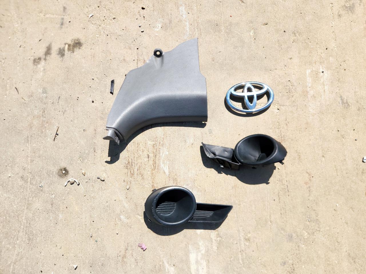 TOYOTA TACOMA DOUBLE CAB