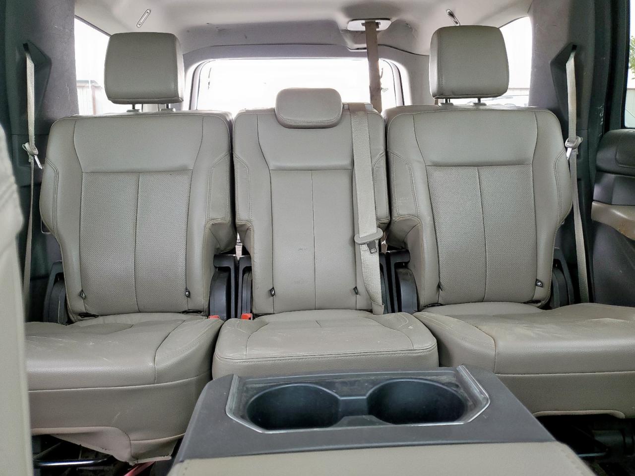 FORD EXPEDITION MAX XLT