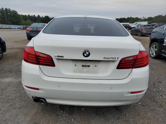 2015 BMW 528 XI WBA5A7C54FD621744