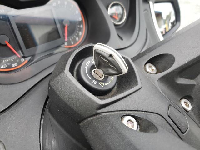 2015 CAN-AM SPYDER ROA #3286588201