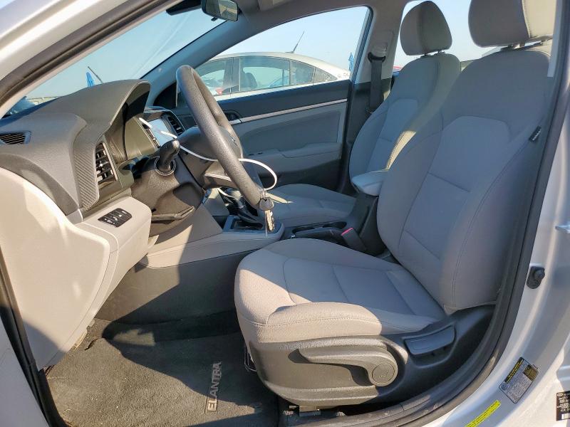 2019 HYUNDAI ELANTRA SE - 5NPD84LF0KH462646