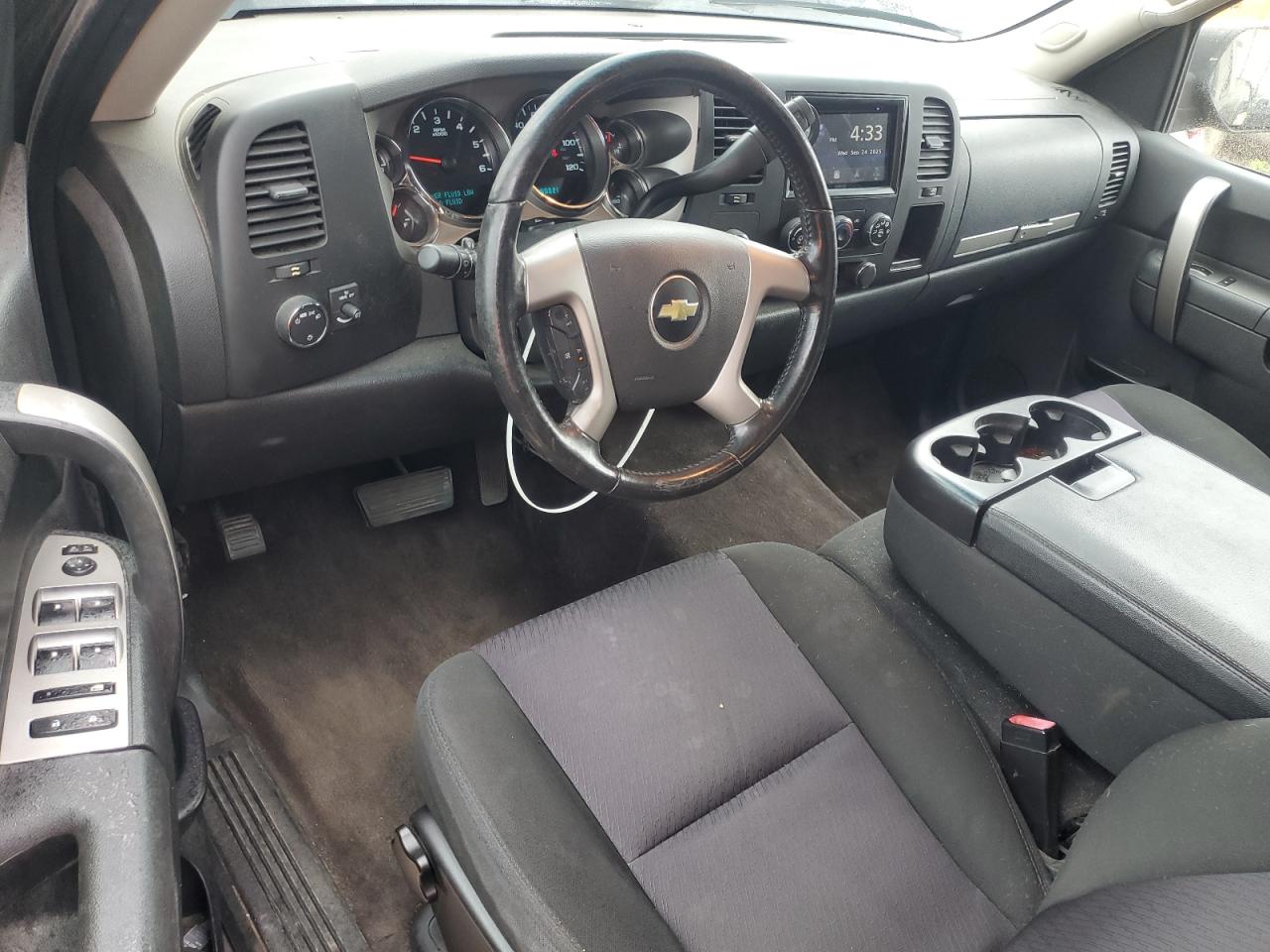 CHEVROLET SILVERADO K1500 LT