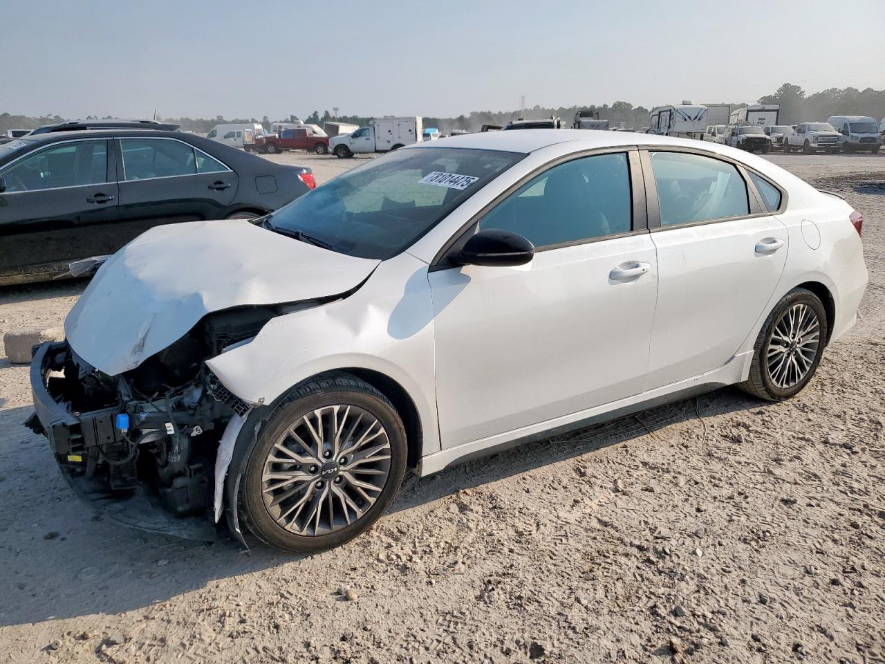 KIA FORTE GT LINE