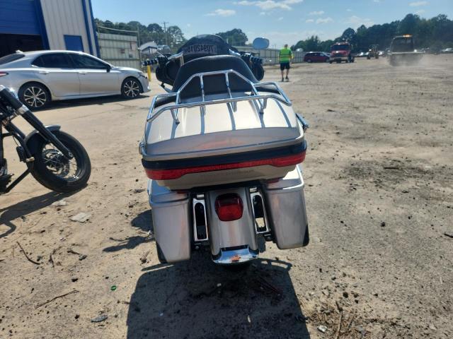 2018 HARLEY-DAVIDSON FLHTK ULTRA LIMITED 1HD1KED18JB666512