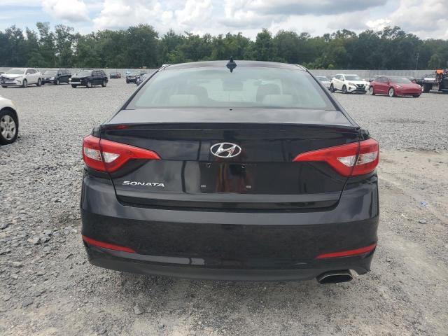 2015 HYUNDAI SONATA SE 5NPE24AF3FH136273