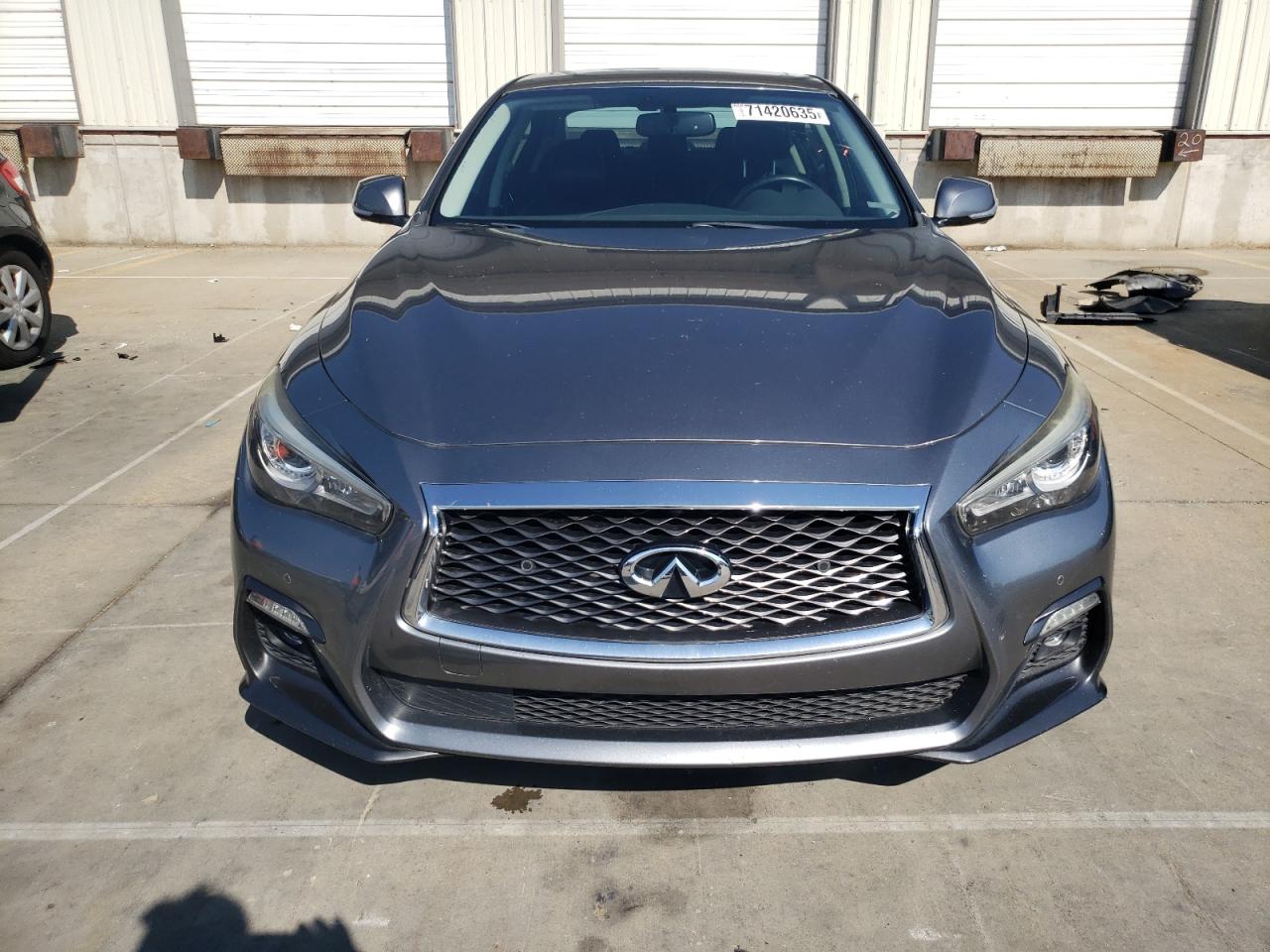 INFINITI Q50 LUXE