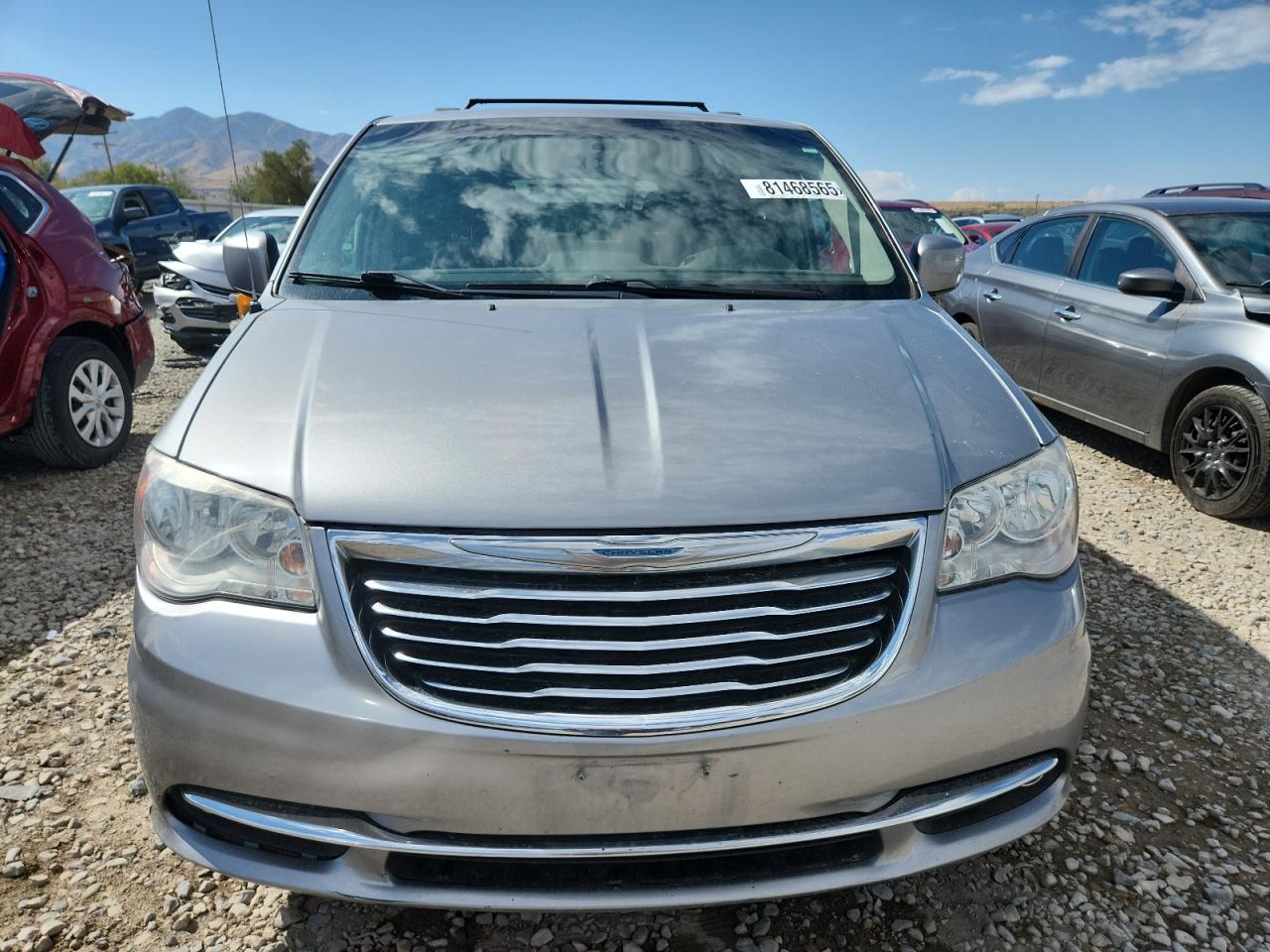 CHRYSLER TOWN & COUNTRY TOURING