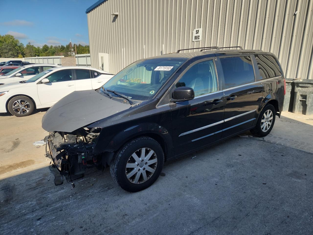 CHRYSLER TOWN & COUNTRY TOURING