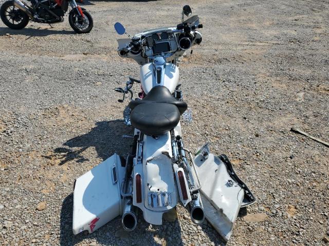 2019 HARLEY-DAVIDSON FLHT 1HD1FVC2XKB653924