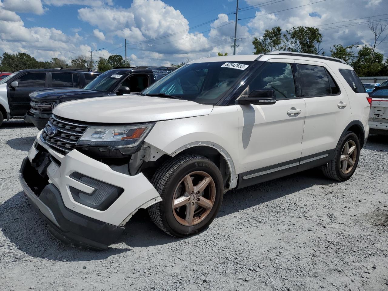FORD EXPLORER XLT