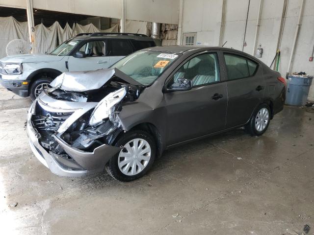 NISSAN VERSA S