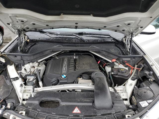 2015 BMW X5 XDRIVE3 5UXKR0C56F0P00411