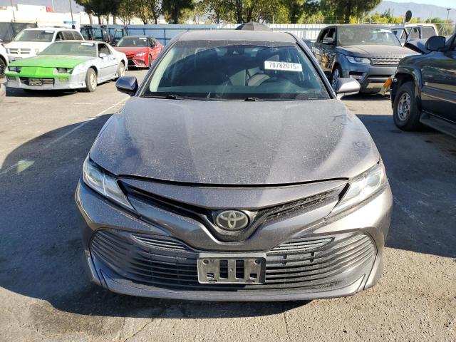 2018 TOYOTA CAMRY L 4T1B11HK5JU056040