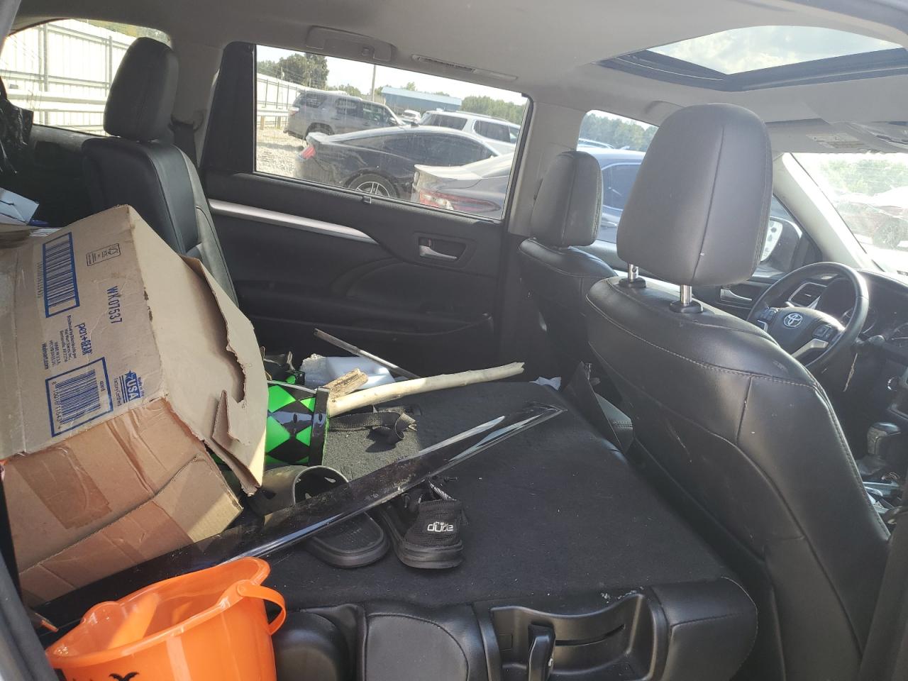 TOYOTA HIGHLANDER XLE