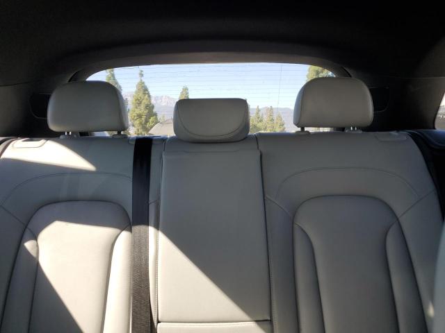 2018 AUDI Q3 PREMIUM WA1HCCFS7JR019866