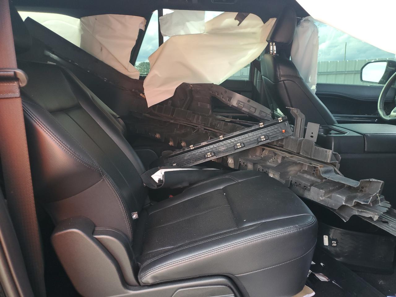 FORD EXPEDITION MAX XLT