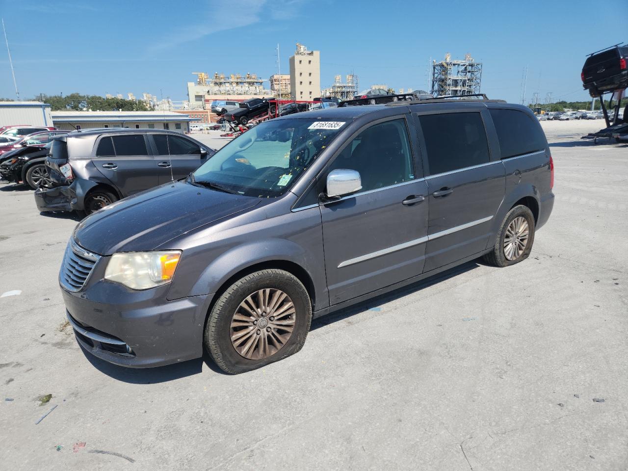 CHRYSLER TOWN & COUNTRY TOURING L