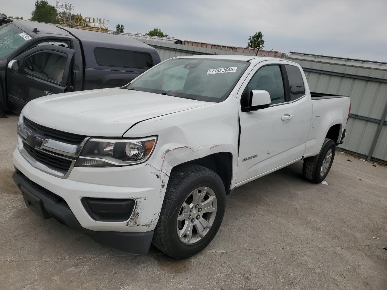 CHEVROLET COLORADO LT