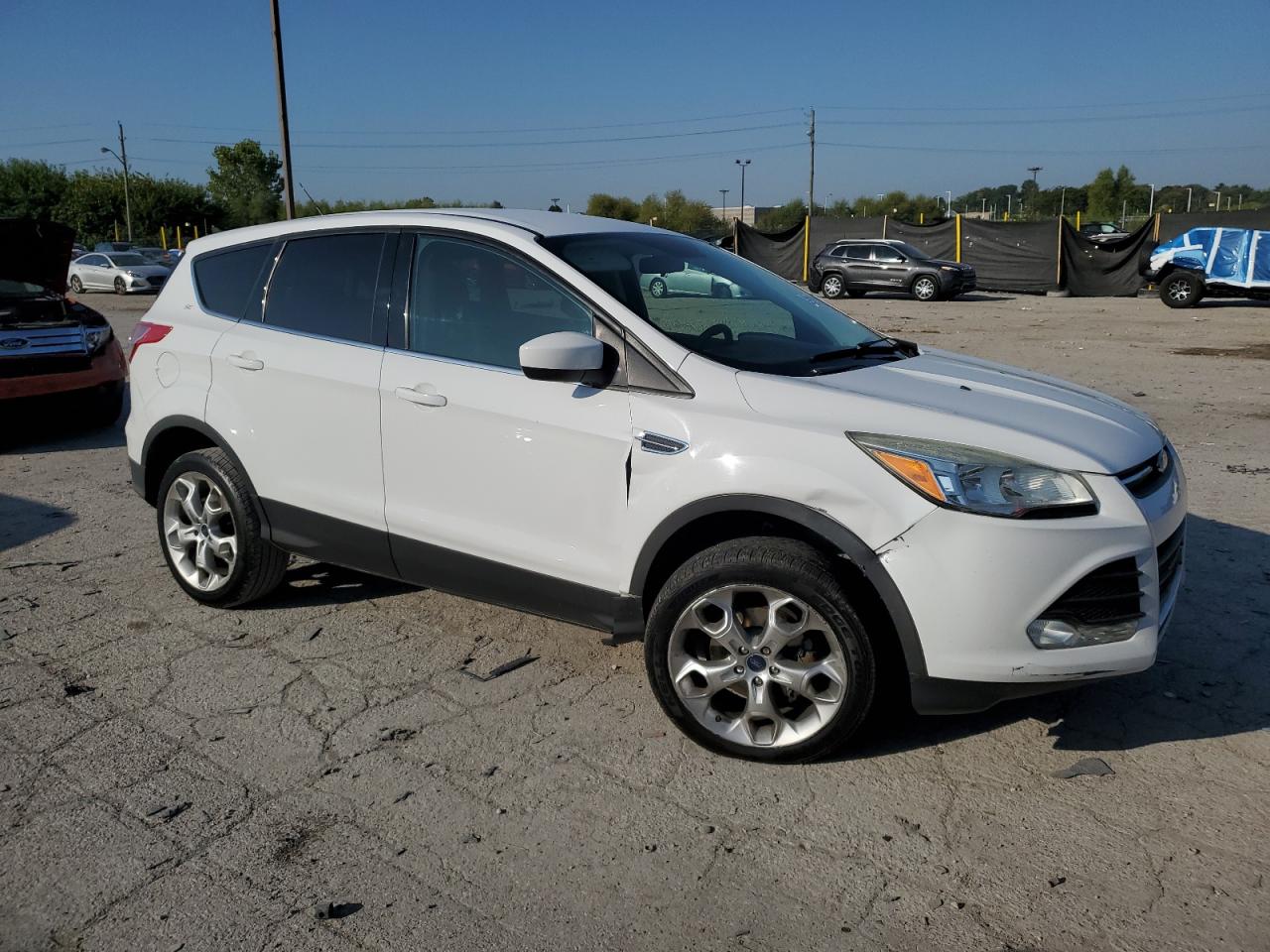 FORD ESCAPE SE