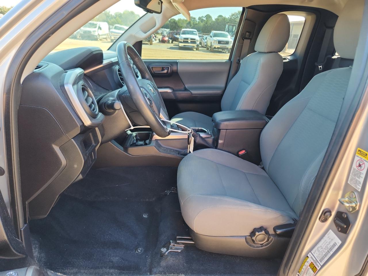 TOYOTA TACOMA ACCESS CAB