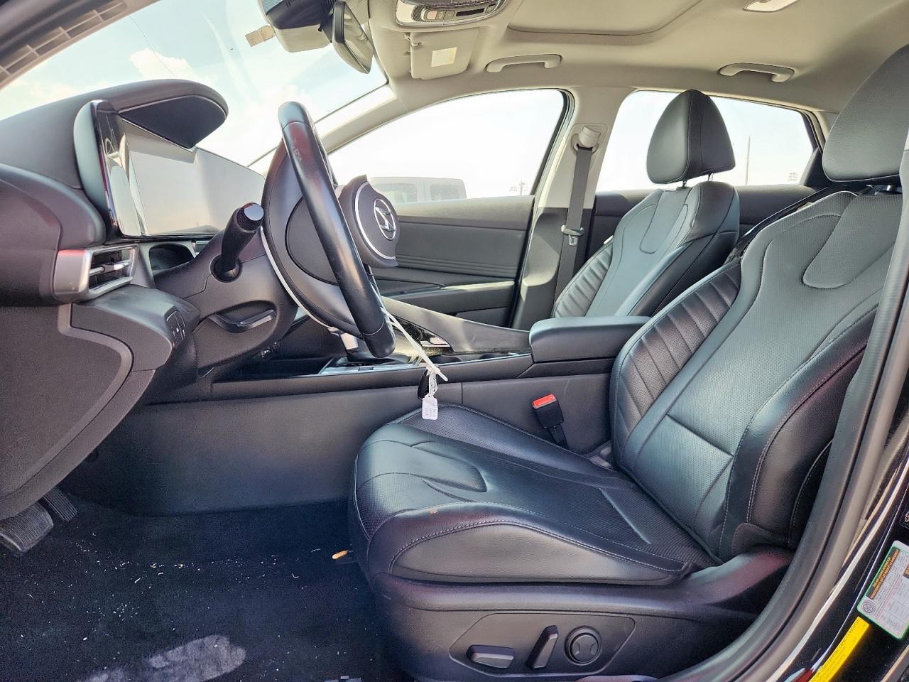 HYUNDAI ELANTRA LIMITED