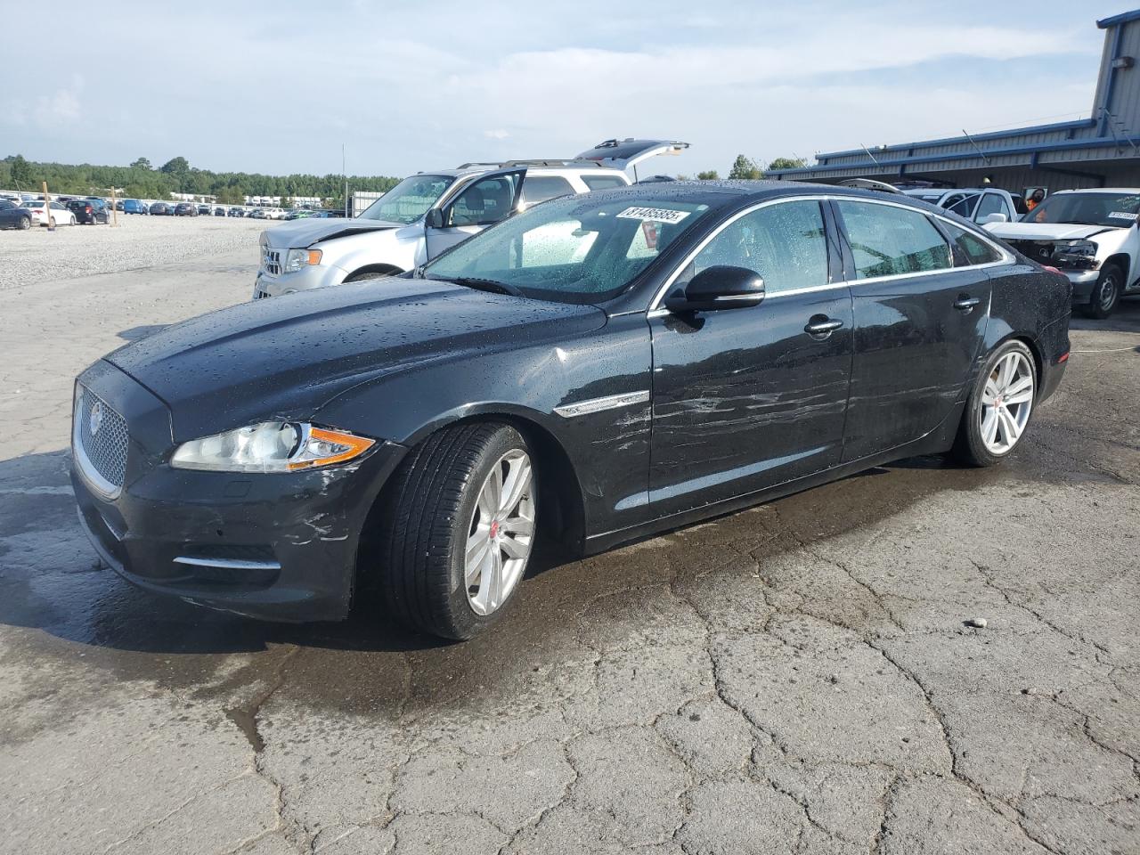 JAGUAR XJ PORTFOLIO