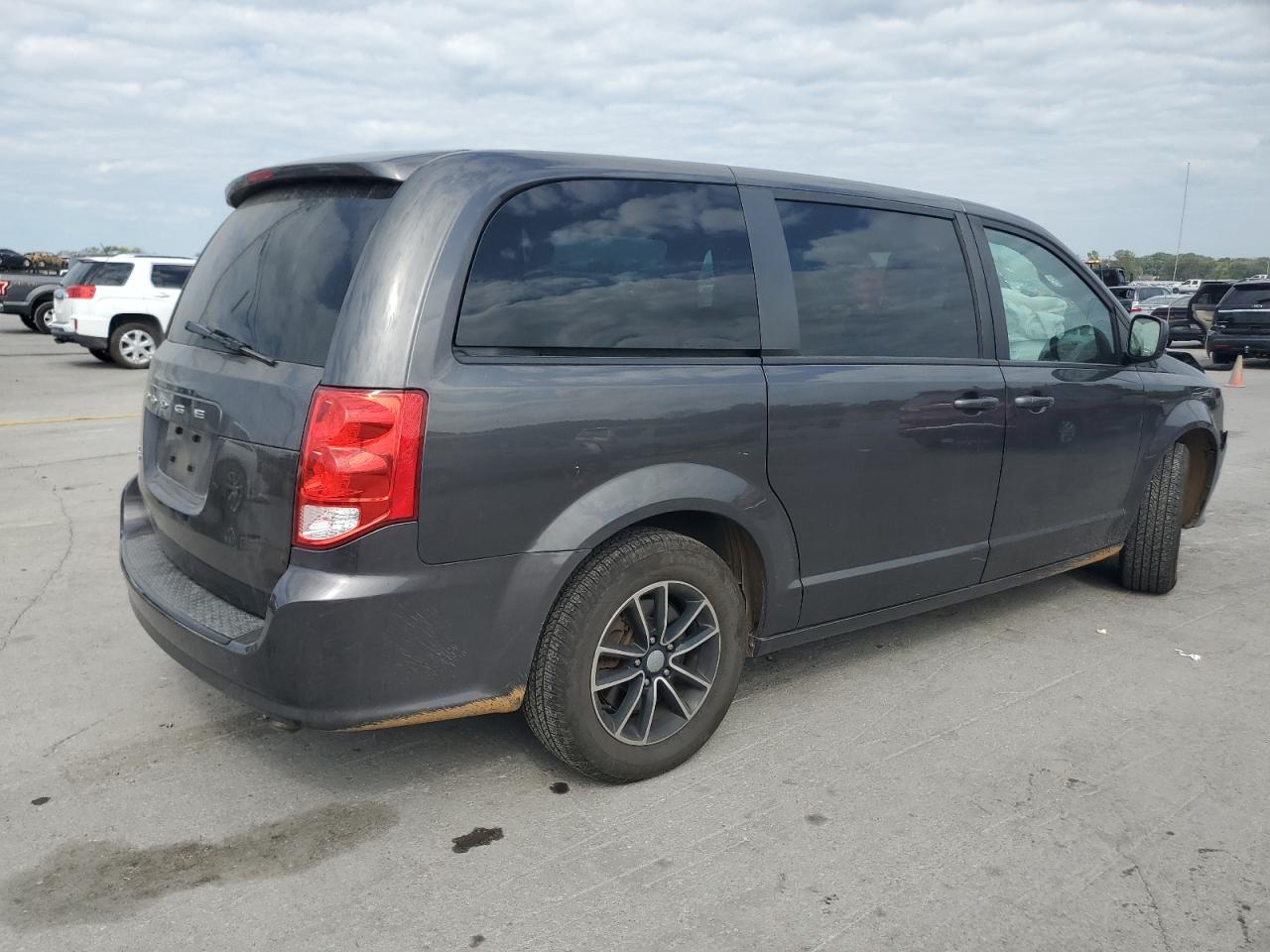 DODGE GRAND CARAVAN SE