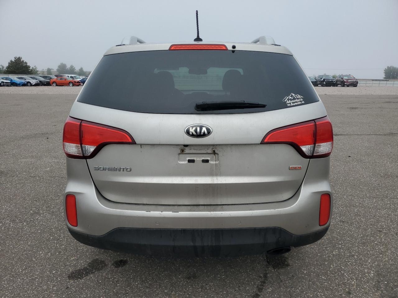KIA SORENTO LX