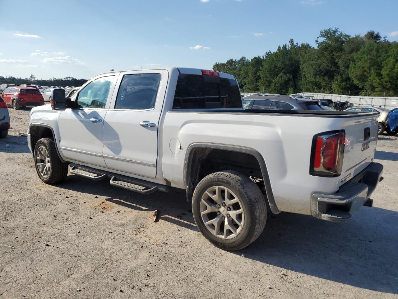 GMC SIERRA K1500 SLT