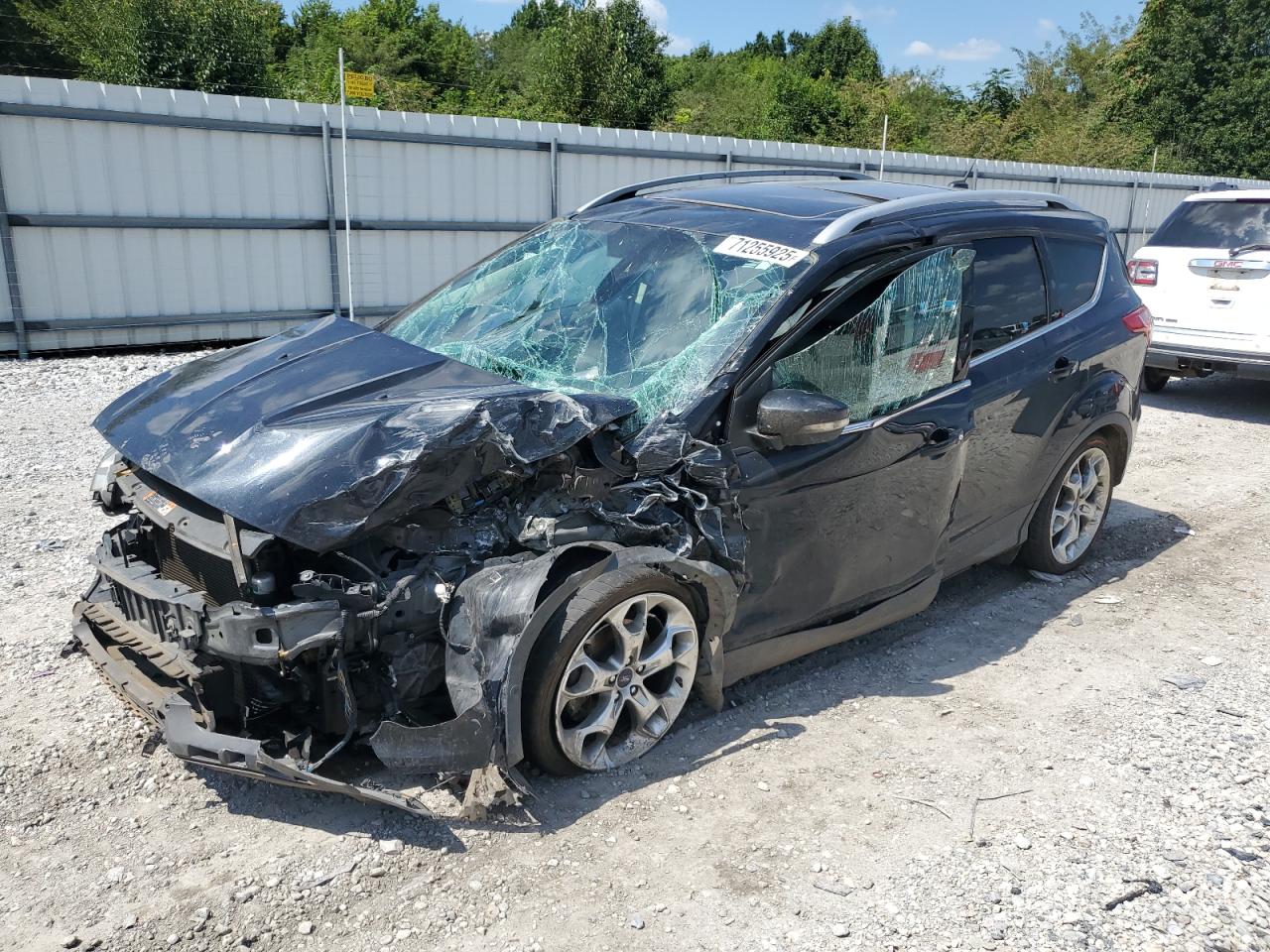 FORD ESCAPE TITANIUM