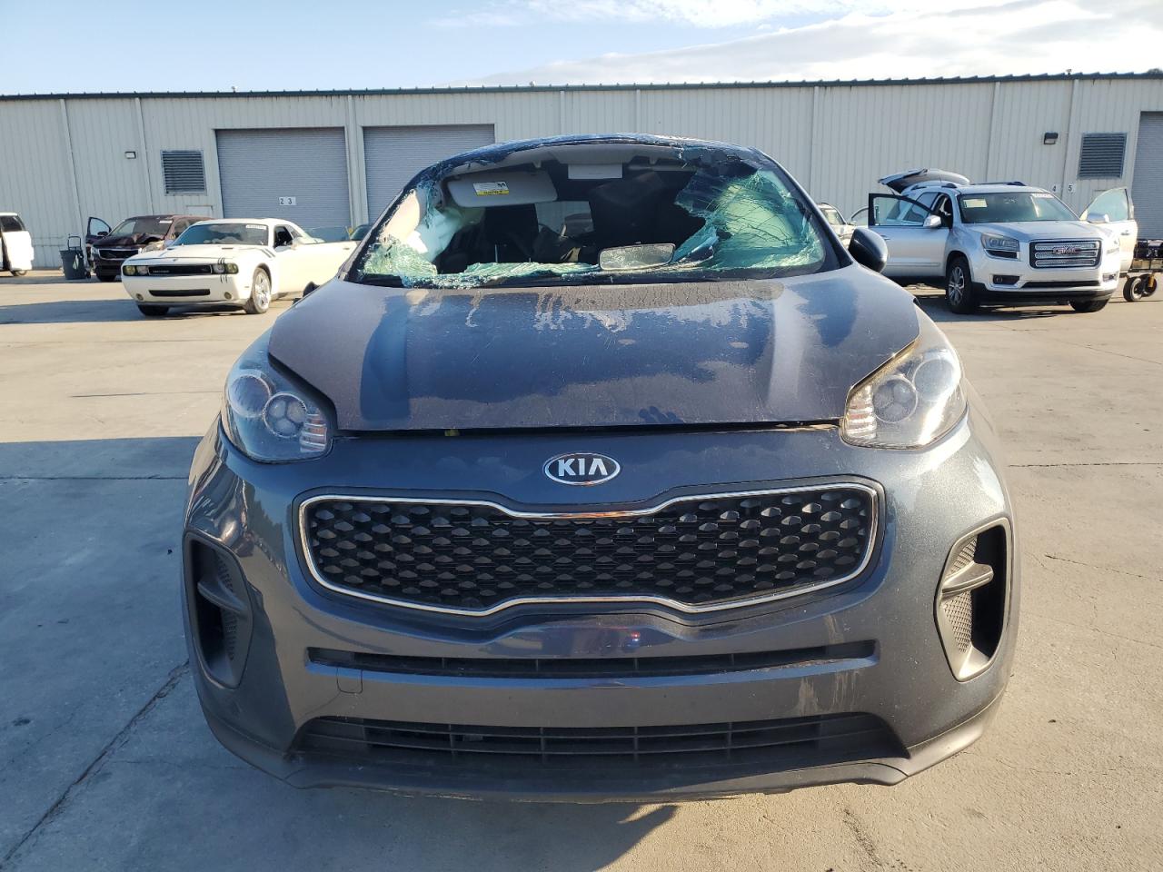KIA SPORTAGE LX