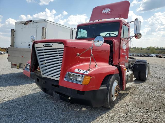 FREIGHTLINER FLD120 2002 red tractor diesel 1FUJAHCG92LJ12654 photo #3