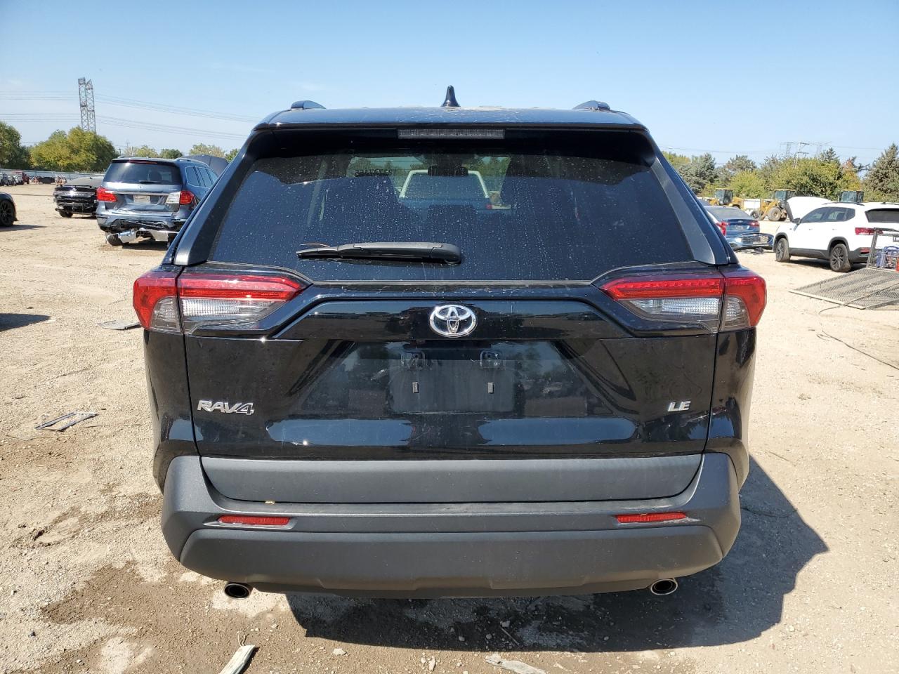 TOYOTA RAV4 LE