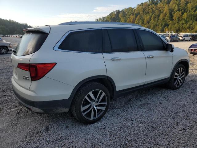 2018 HONDA PILOT TOURING 5FNYF6H9XJB011517