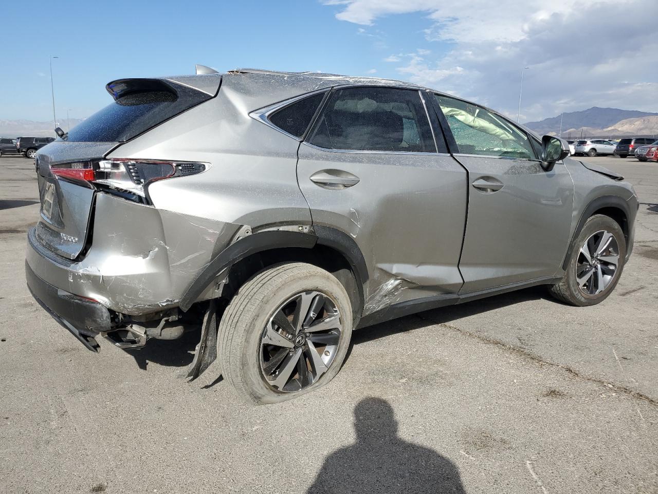 LEXUS NX 300 BASE