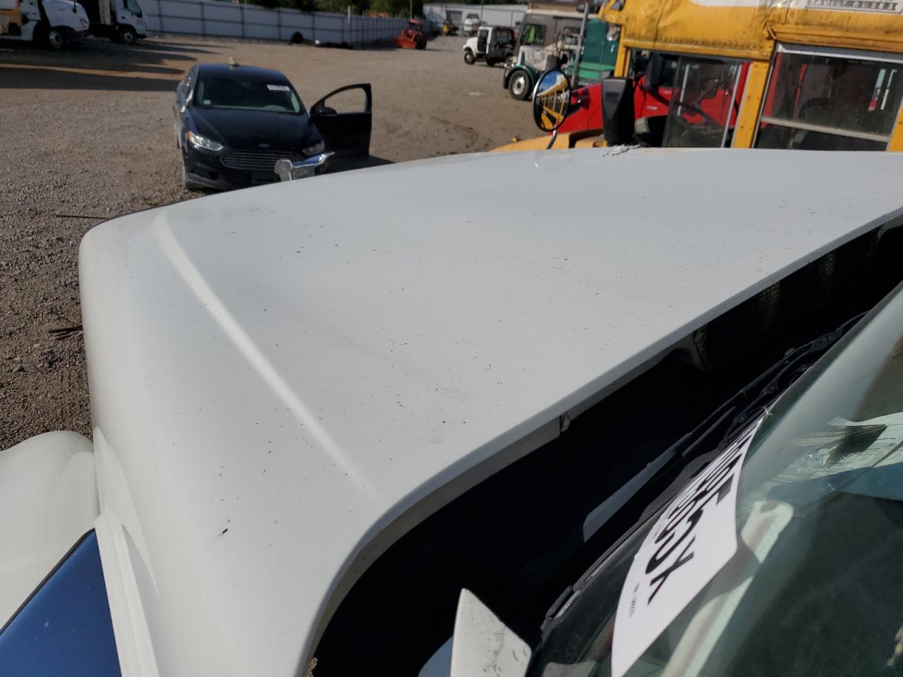 Lot #3297119488 2020 FREIGHTLINER CORONADO