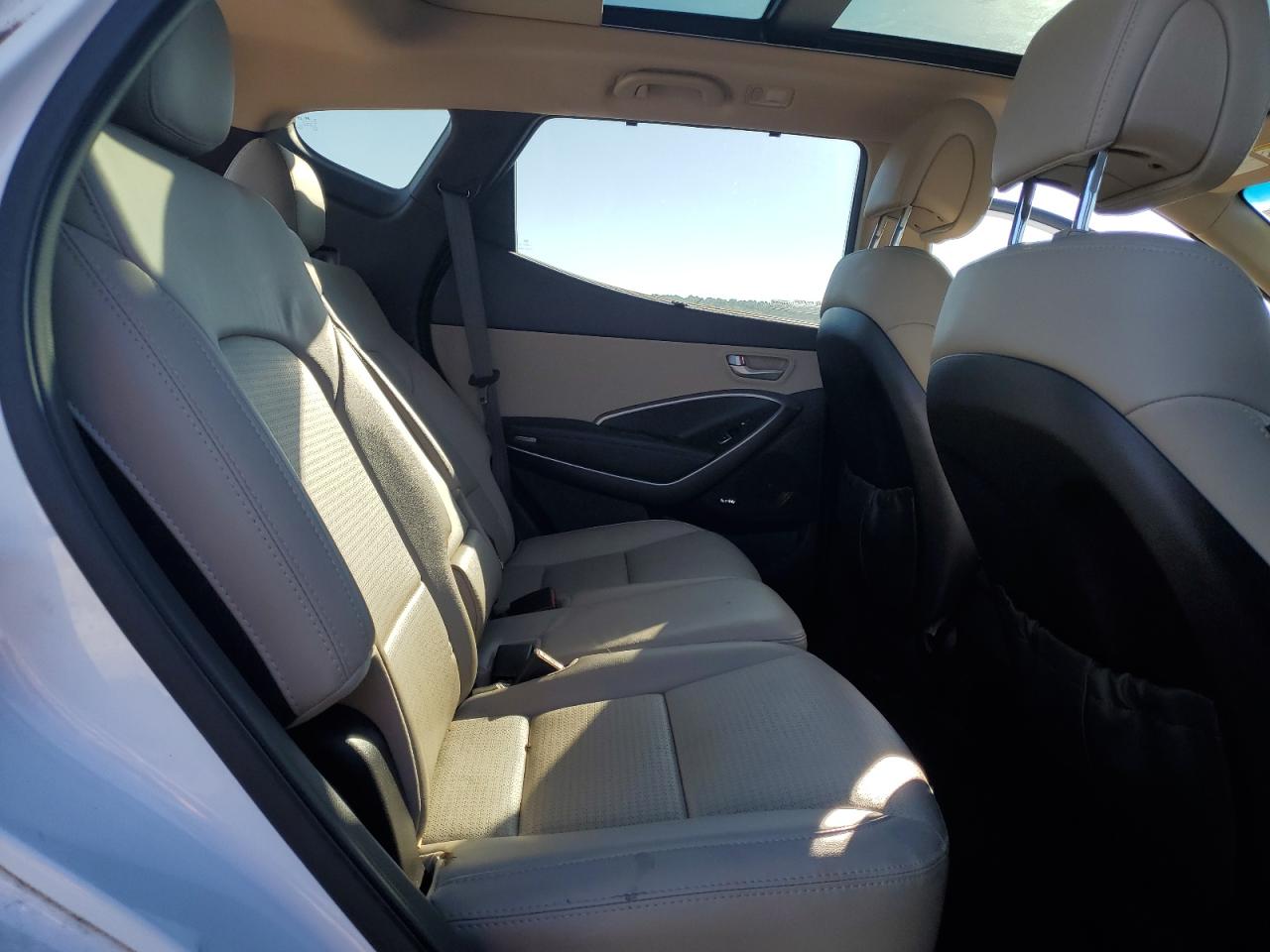 HYUNDAI SANTA FE SPORT