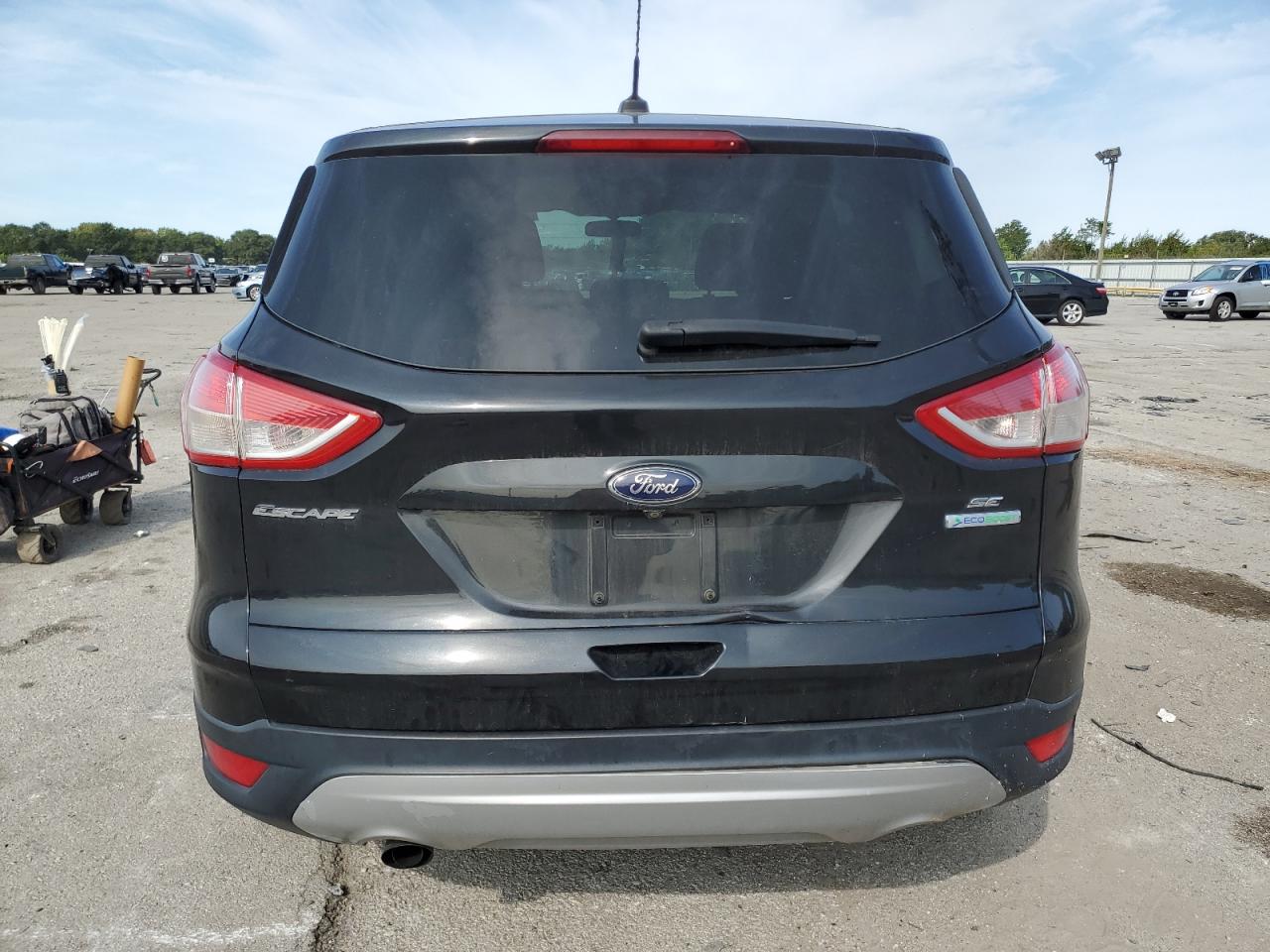 FORD ESCAPE SE