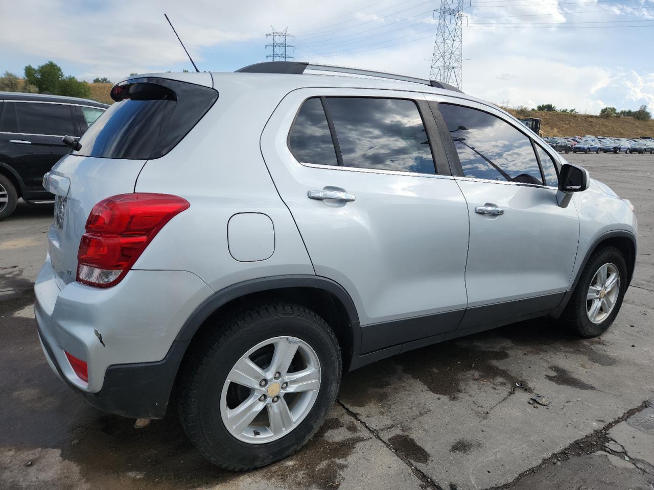 CHEVROLET TRAX 1LT