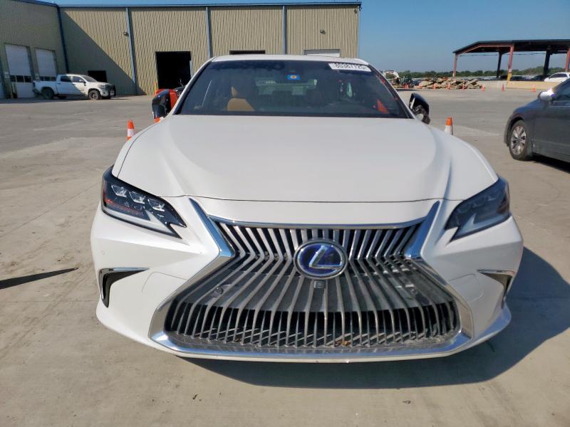 2019 LEXUS ES 300H JTHB21B1XK2025282