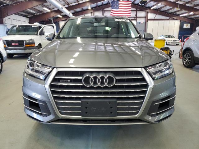 2017 AUDI Q7 PREMIUM WA1LAAF70HD007100