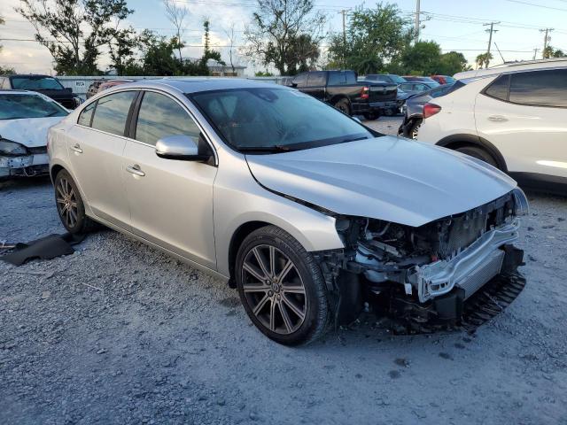 2017 VOLVO S60 PREMIE LYV402HKXHB127453
