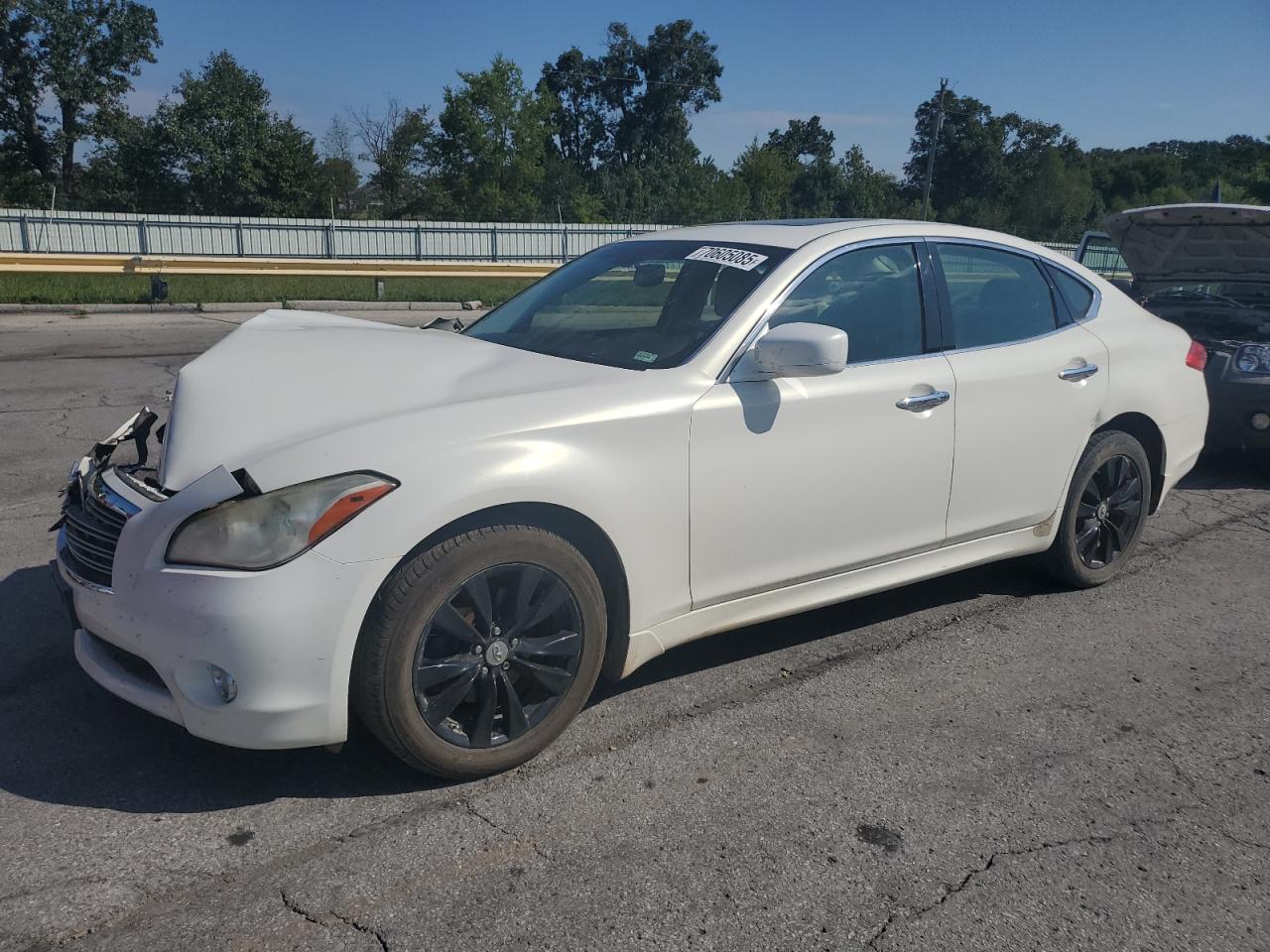 INFINITI M37 X