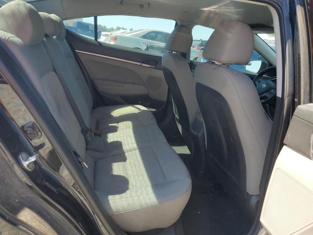 2018 HYUNDAI ELANTRA SE 5NPD74LF4JH232142